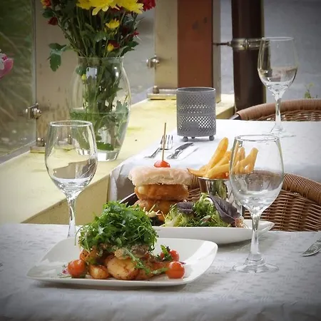 Otel The Old Imperial Youghal