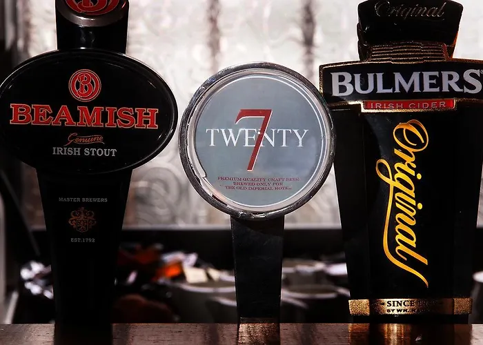 Отель The Old Imperial 3*