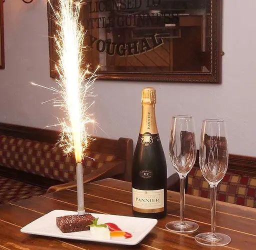 Отель The Old Imperial Йол